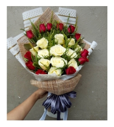 send 24 red and white roses in bouquet to cebu